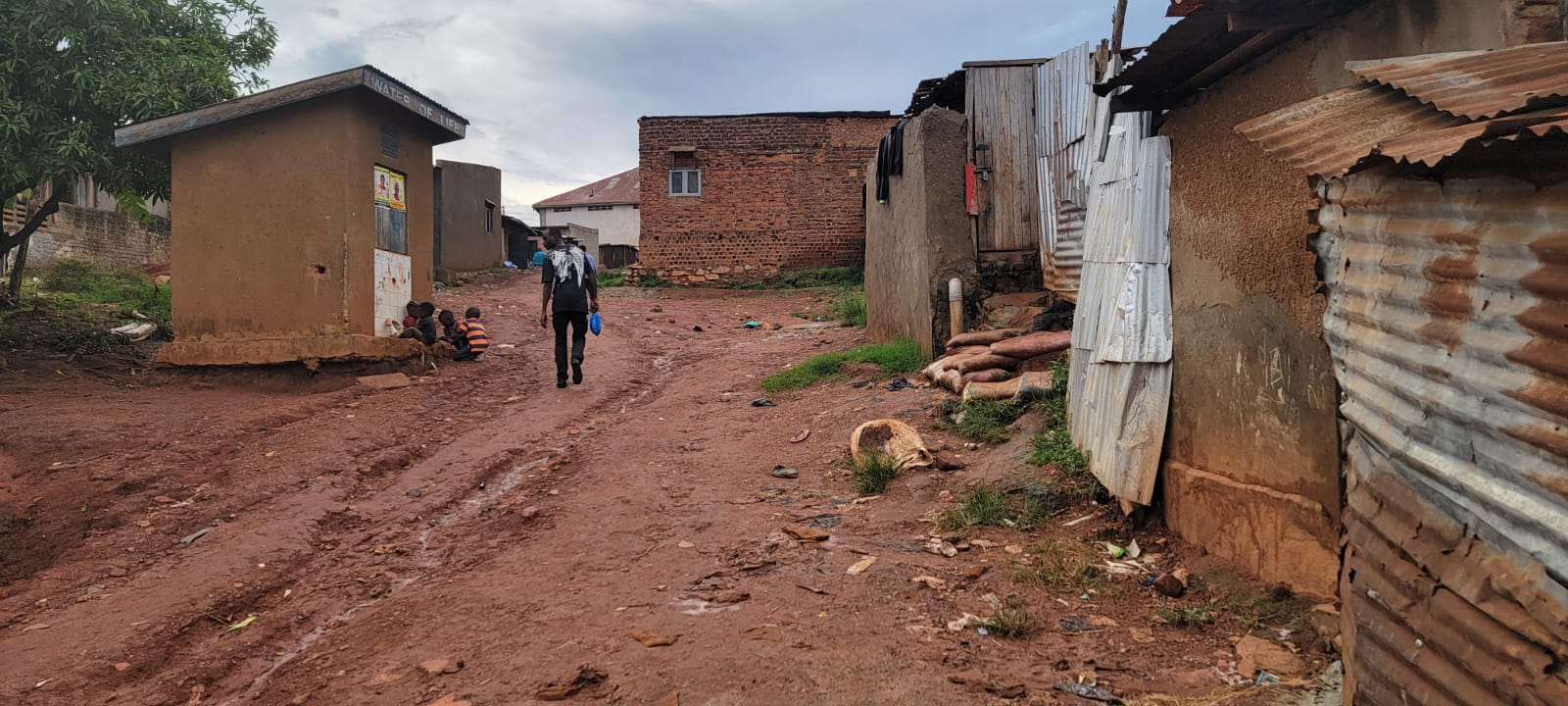 40 Decimals in Kisenyi